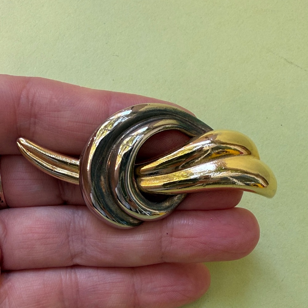 Vintage Gold and Silver Knot Brooch